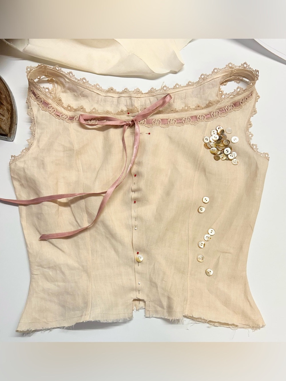 1900's vintage linen camisole blouse top with lace and ribbon 36Brest 26waist